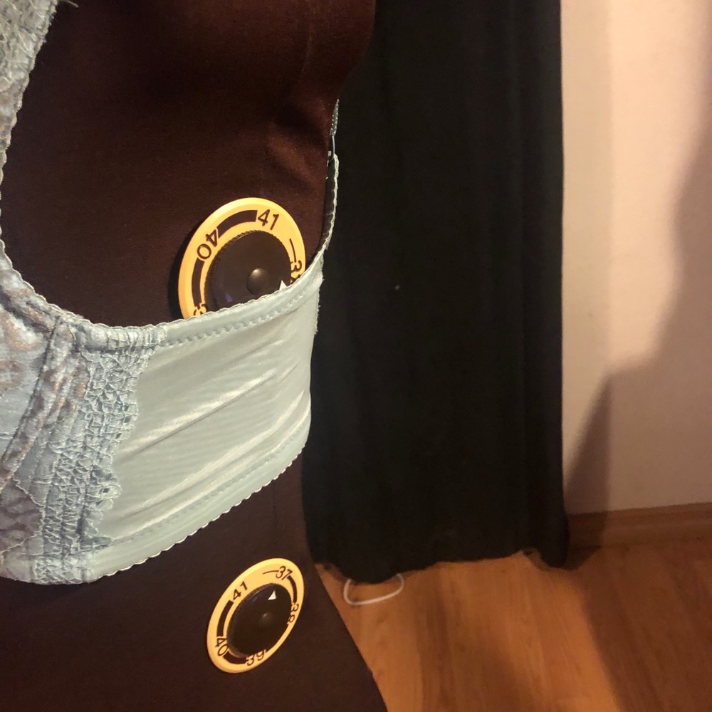 Underwire Bras - image 4